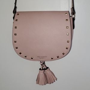 Pebble pink purse.
